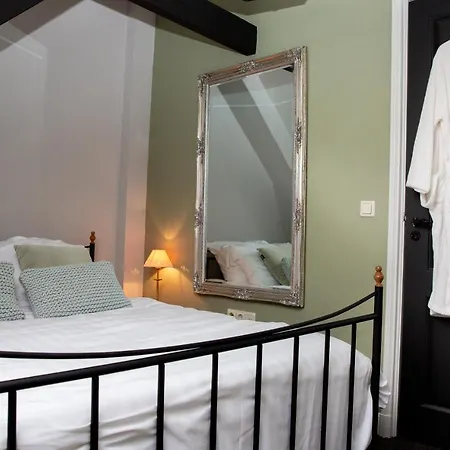 Amadeus Restaurant & Boutique