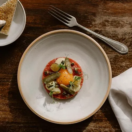 Amadeus Restaurant & Boutique