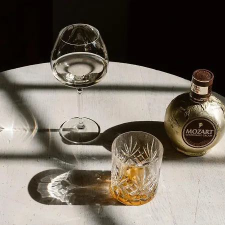 Amadeus Restaurant & Boutique Вел