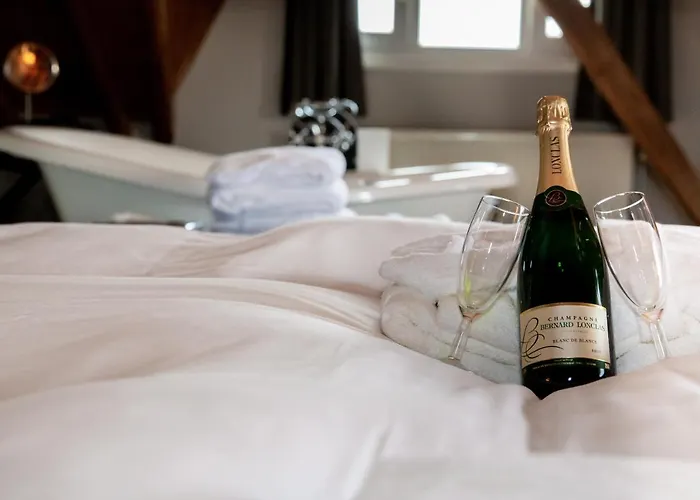 Amadeus Restaurant & Boutique Hotel *