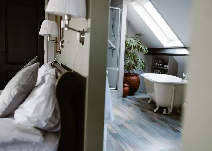 Amadeus Restaurant & Boutique