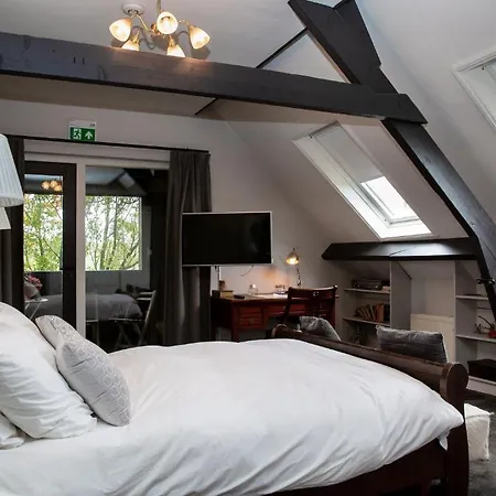 Amadeus Restaurant & Boutique Well (Gelderland)